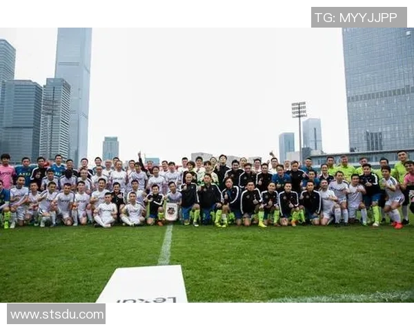 足球明星春晚参与球员名单揭秘及精彩瞬间回顾